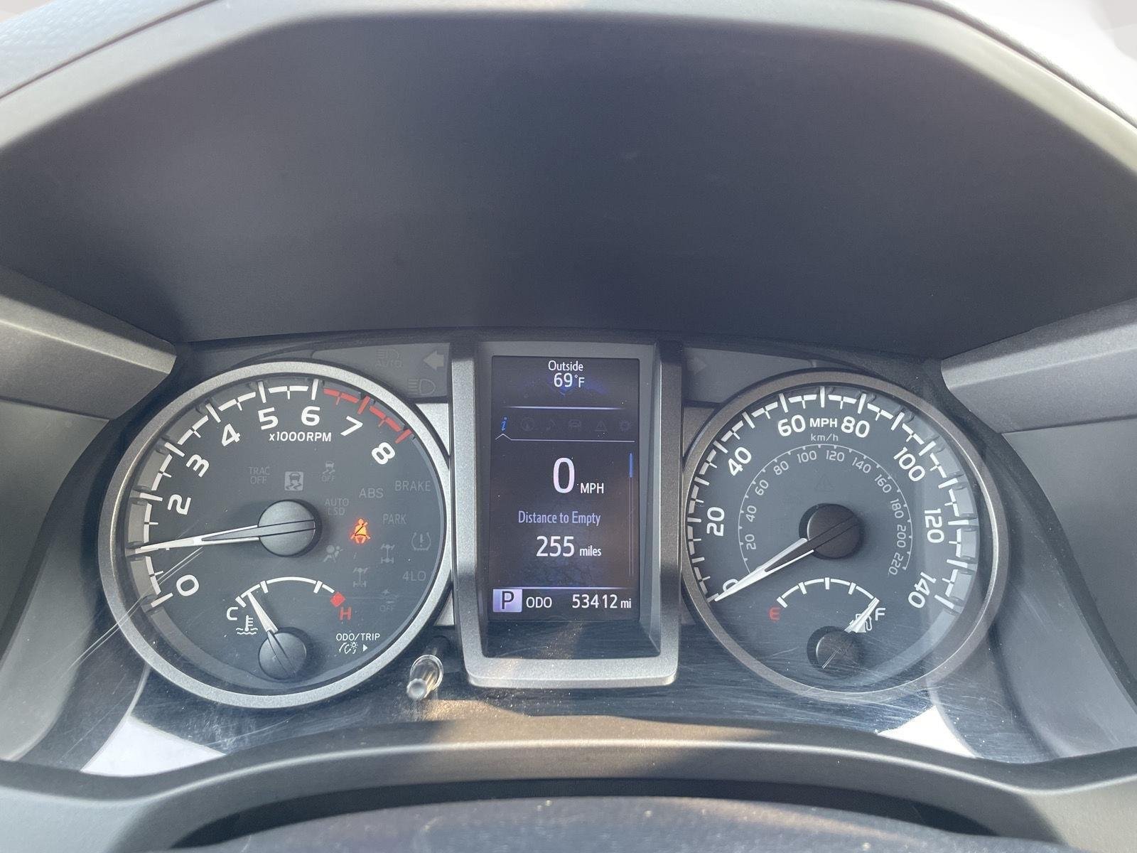 toyota tacoma 2021 5TFCZ5AN8MX250254 image toyota tacoma 2021 5TFCZ5AN8MX250254 image
