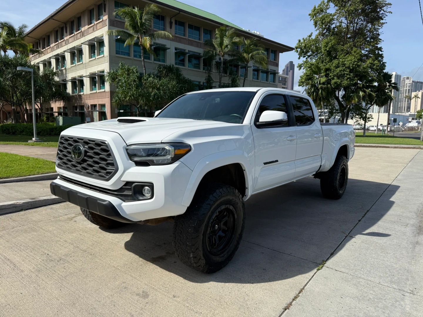 toyota tacoma 2021 3TYBZ5DN9MT000328 image toyota tacoma 2021 3TYBZ5DN9MT000328 image