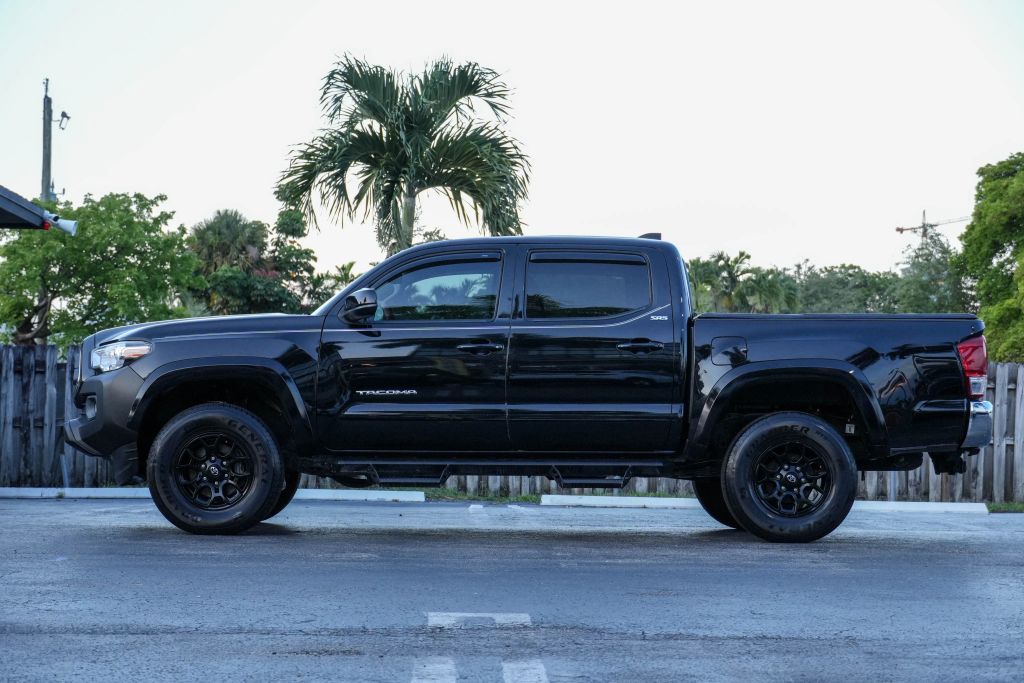 toyota tacoma 2021 3TYAZ5CN3MT012195 image toyota tacoma 2021 3TYAZ5CN3MT012195 image