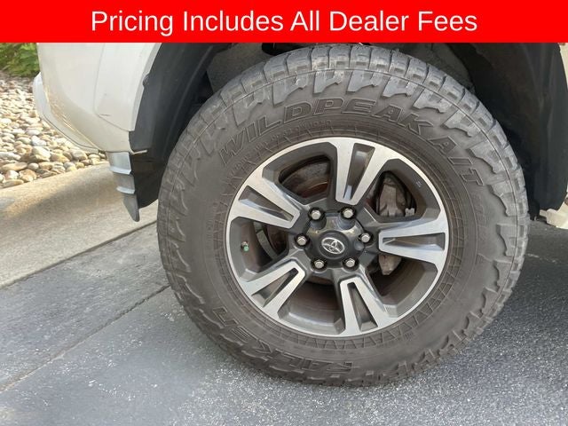 toyota tacoma 2017 5TFCZ5ANXHX065709 image toyota tacoma 2017 5TFCZ5ANXHX065709 image
