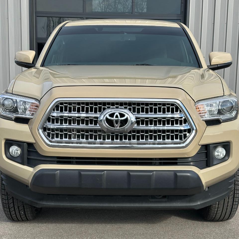 toyota tacoma 2017 3TMCZ5AN6HM070430 image toyota tacoma 2017 3TMCZ5AN6HM070430 image