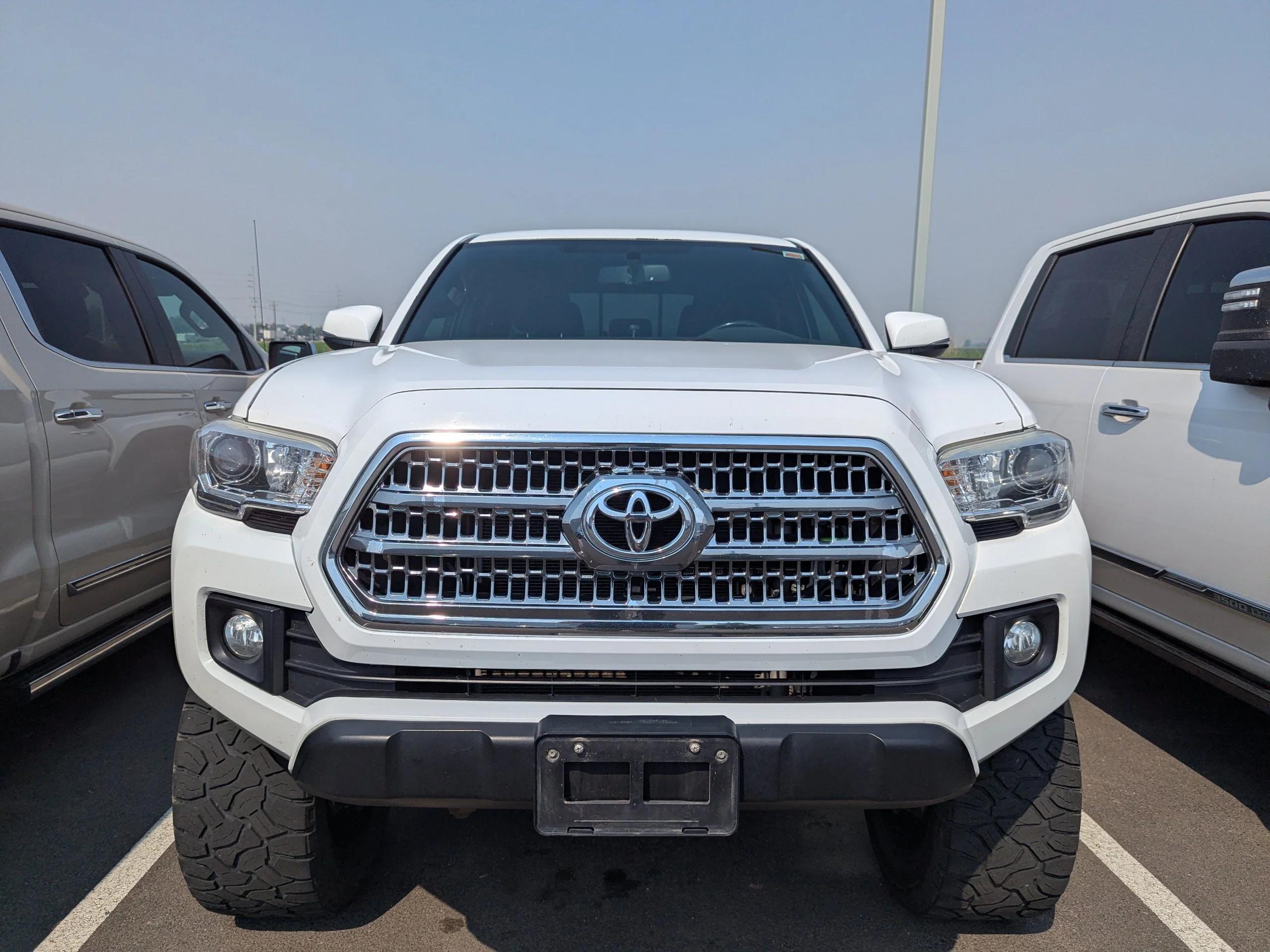 toyota tacoma 2017 3TMCZ5AN7HM053541 image toyota tacoma 2017 3TMCZ5AN7HM053541 image