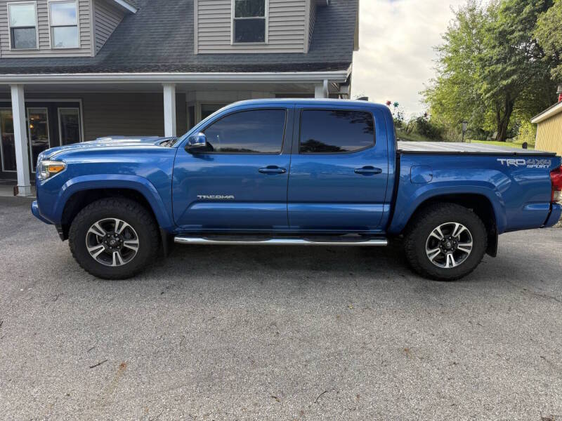 toyota tacoma 2017 5TFCZ5AN7HX059012 image
