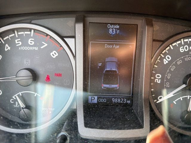 toyota tacoma 2017 5TFCZ5AN6HX084113 image toyota tacoma 2017 5TFCZ5AN6HX084113 image
