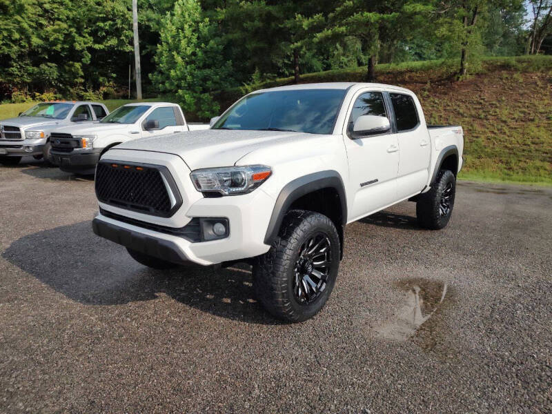 toyota tacoma 2017 3TMCZ5AN7HM062319 image toyota tacoma 2017 3TMCZ5AN7HM062319 image