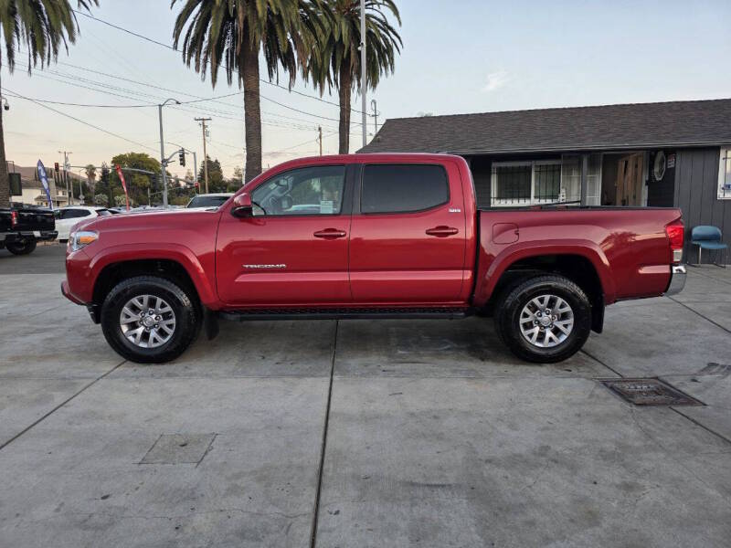 toyota tacoma 2017 3TMCZ5AN8HM054732 image toyota tacoma 2017 3TMCZ5AN8HM054732 image