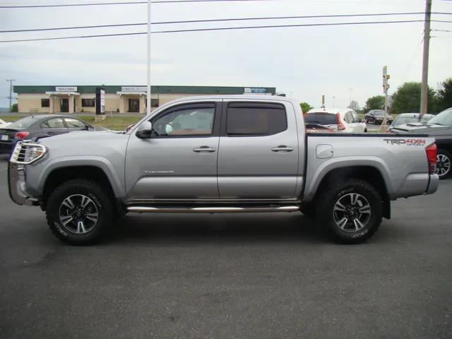 toyota tacoma 2017 5TFCZ5AN4HX062546 image toyota tacoma 2017 5TFCZ5AN4HX062546 image