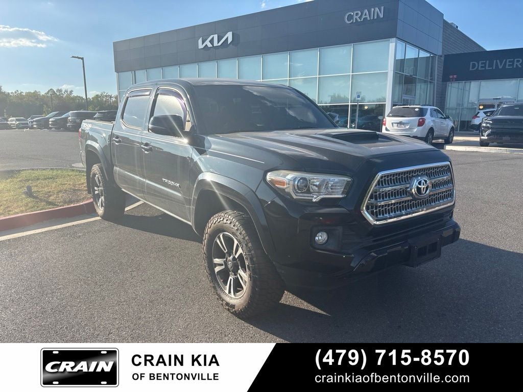 toyota tacoma 2017 5TFCZ5ANXHX097737 image toyota tacoma 2017 5TFCZ5ANXHX097737 image