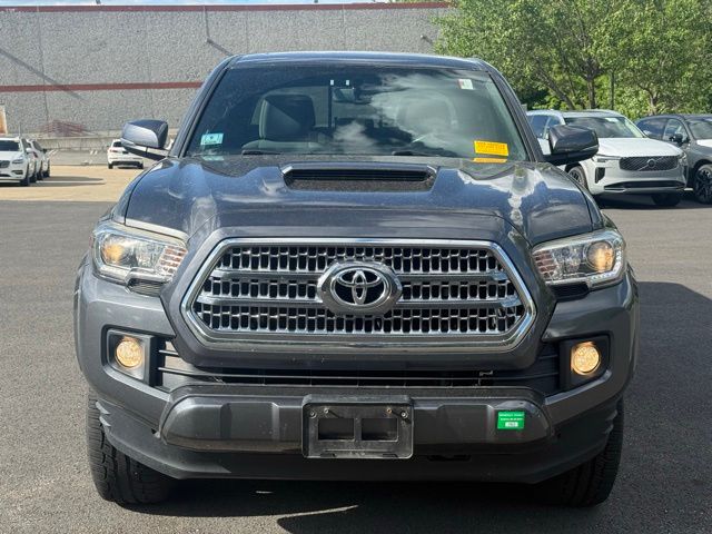 toyota tacoma 2017 3TMCZ5AN7HM116573 image toyota tacoma 2017 3TMCZ5AN7HM116573 image