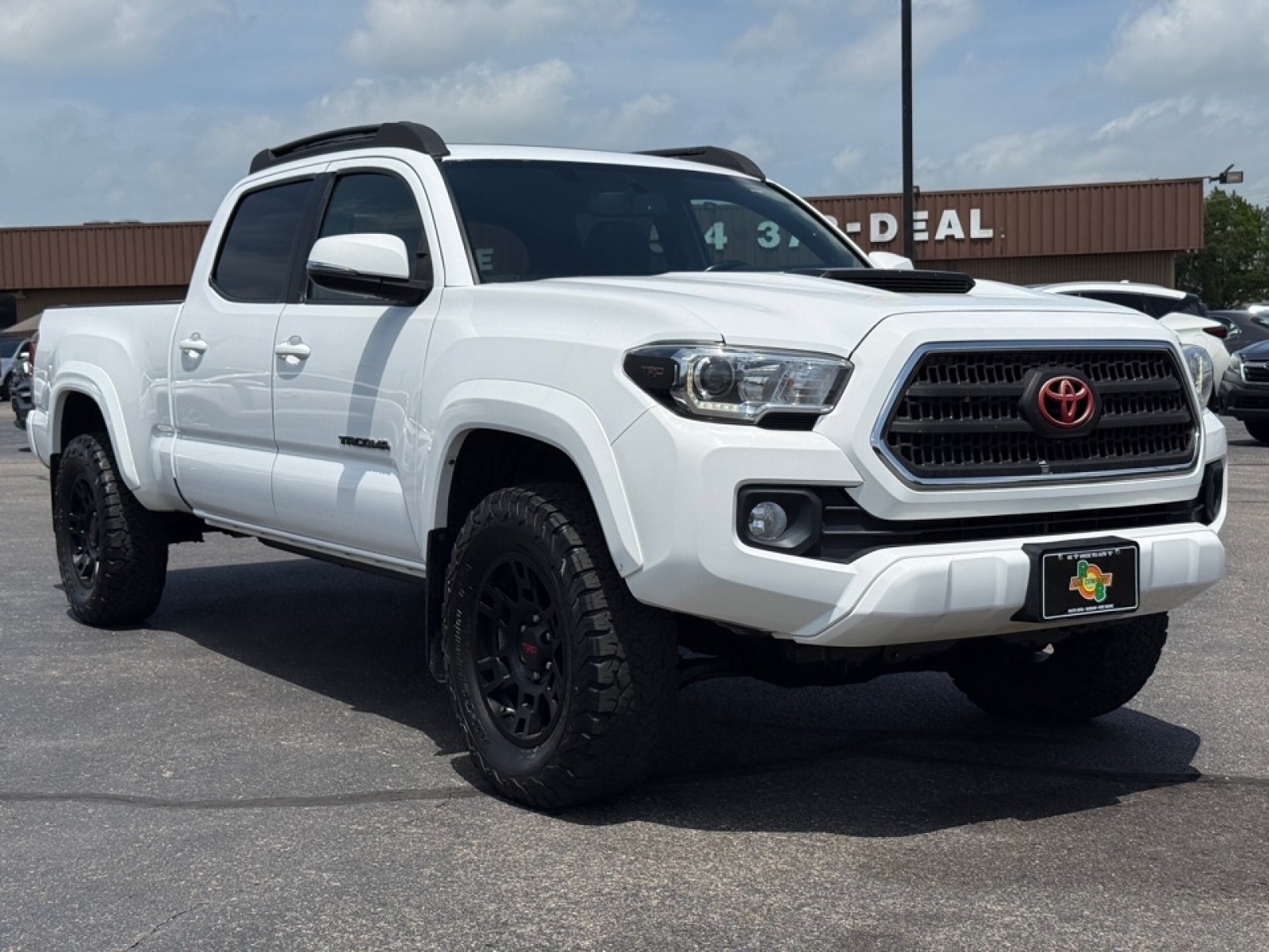 toyota tacoma 2017 5TFDZ5BN9HX015676 image toyota tacoma 2017 5TFDZ5BN9HX015676 image