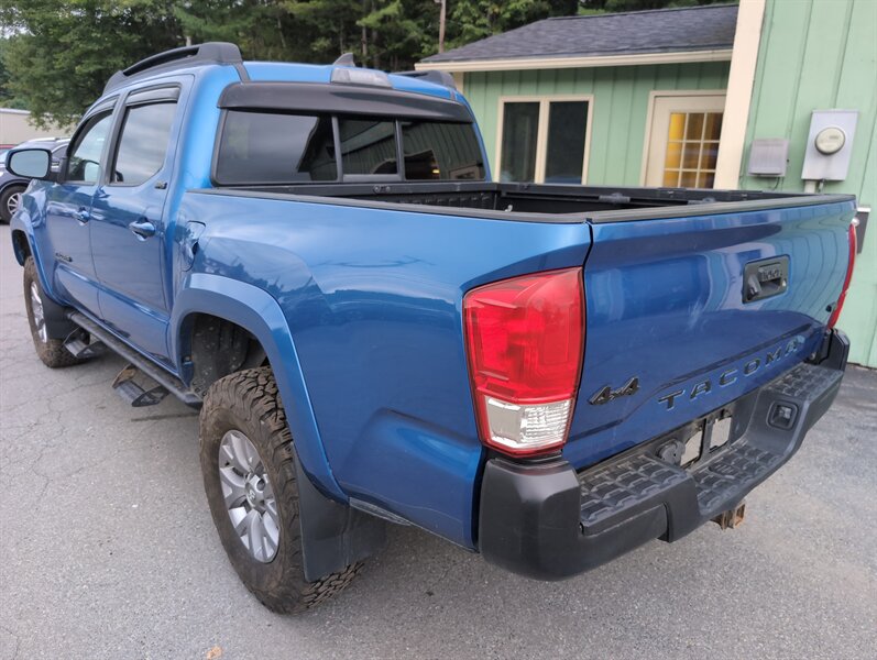 toyota tacoma 2017 3TMCZ5AN0HM054370 image toyota tacoma 2017 3TMCZ5AN0HM054370 image
