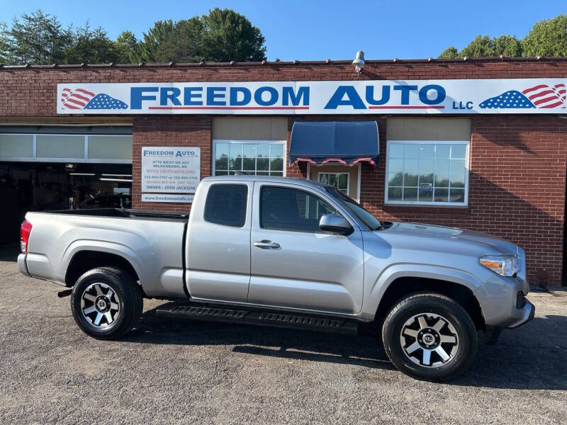 toyota tacoma 2017 5TFSX5EN2HX056062 image toyota tacoma 2017 5TFSX5EN2HX056062 image