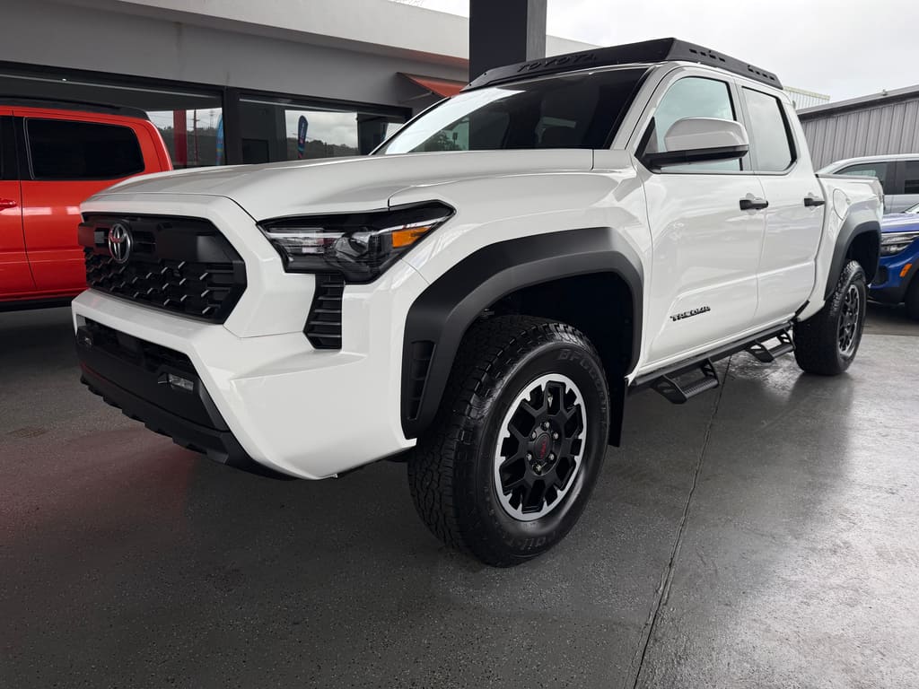 toyota tacoma 2024 3TYLE5JN4RT046063 image toyota tacoma 2024 3TYLE5JN4RT046063 image