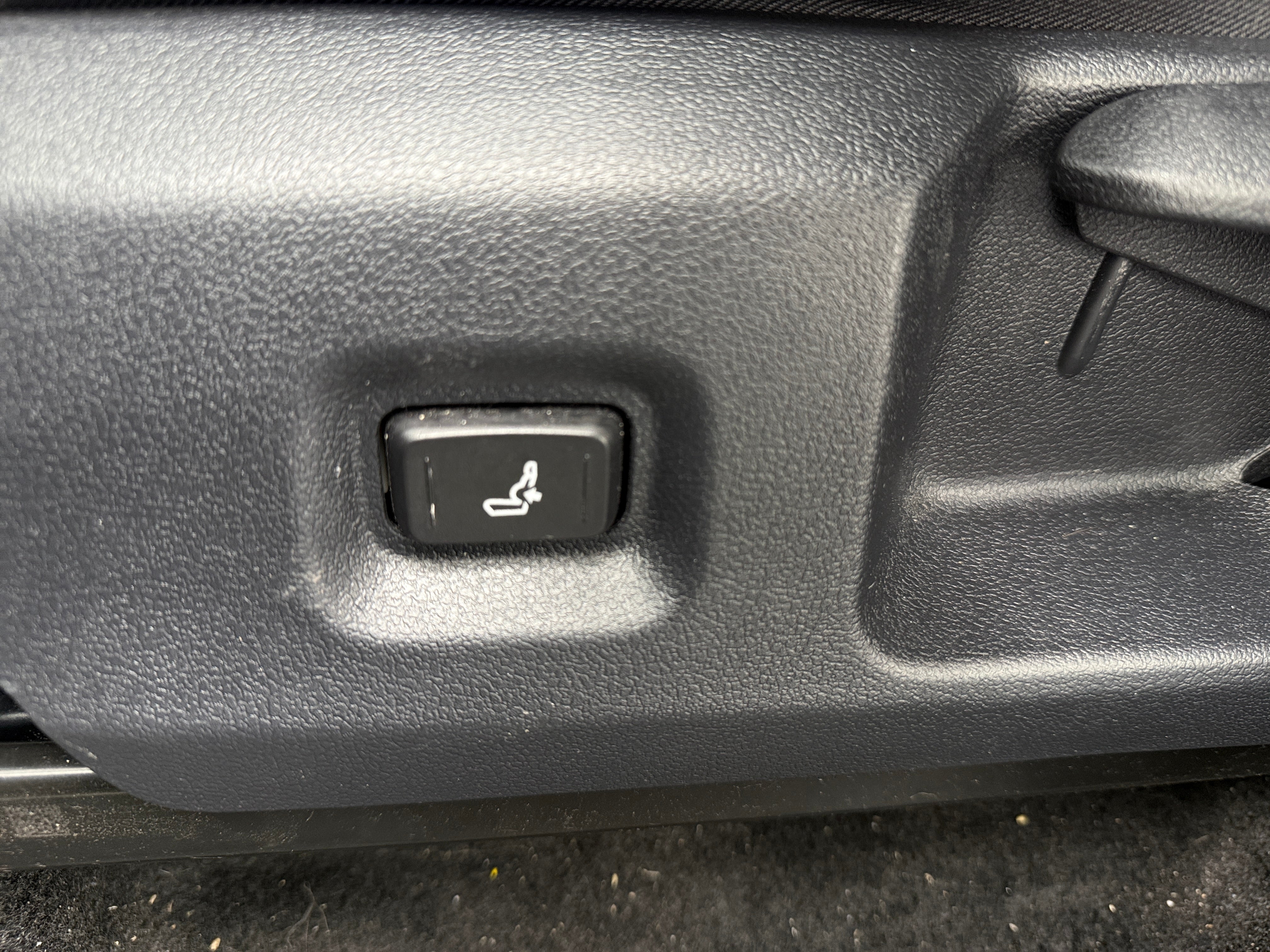 toyota tacoma 2024 3TYLD5KN9RT006255 image toyota tacoma 2024 3TYLD5KN9RT006255 image