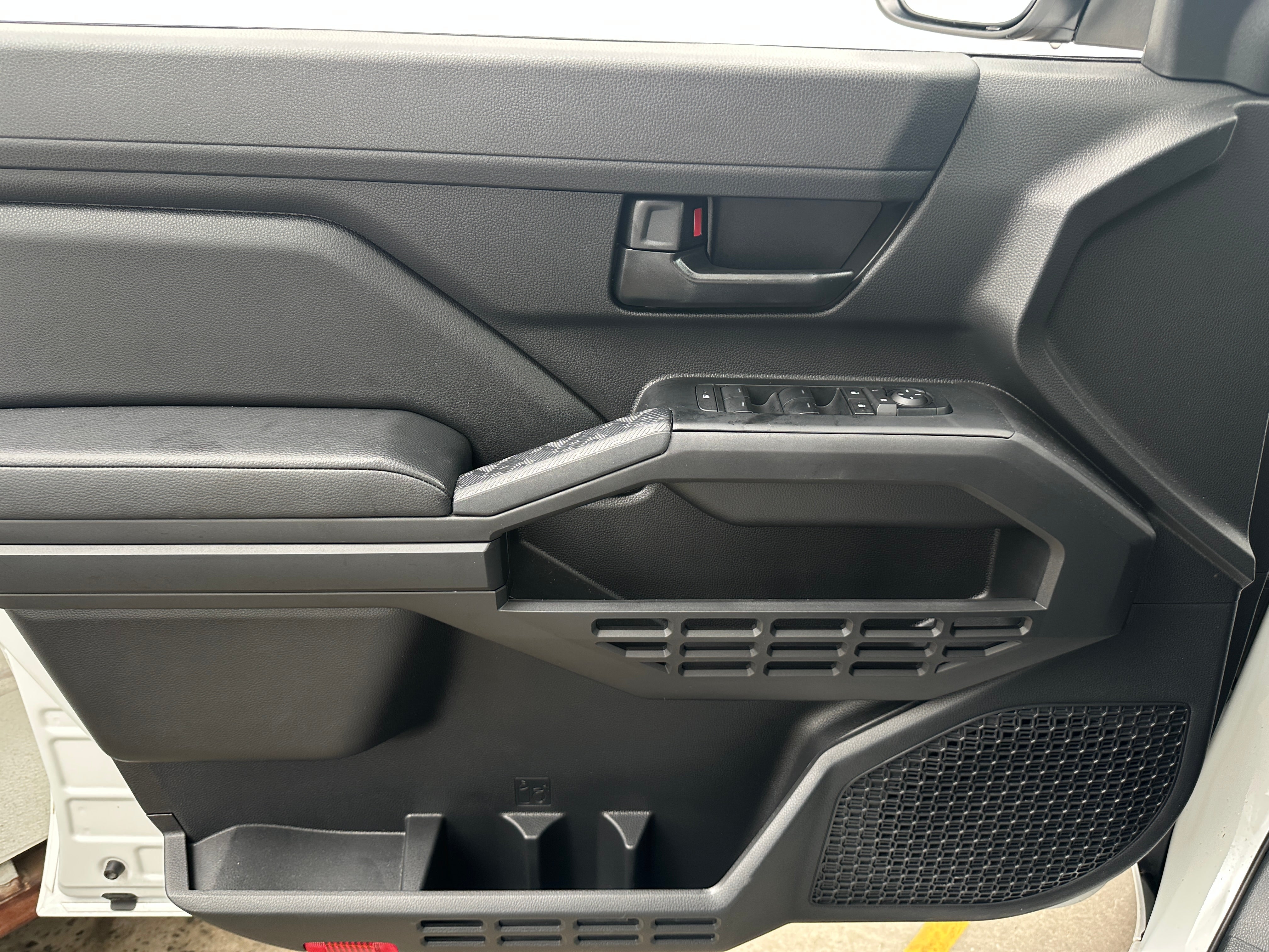 toyota tacoma 2024 3TYLD5KN6RT007282 image toyota tacoma 2024 3TYLD5KN6RT007282 image