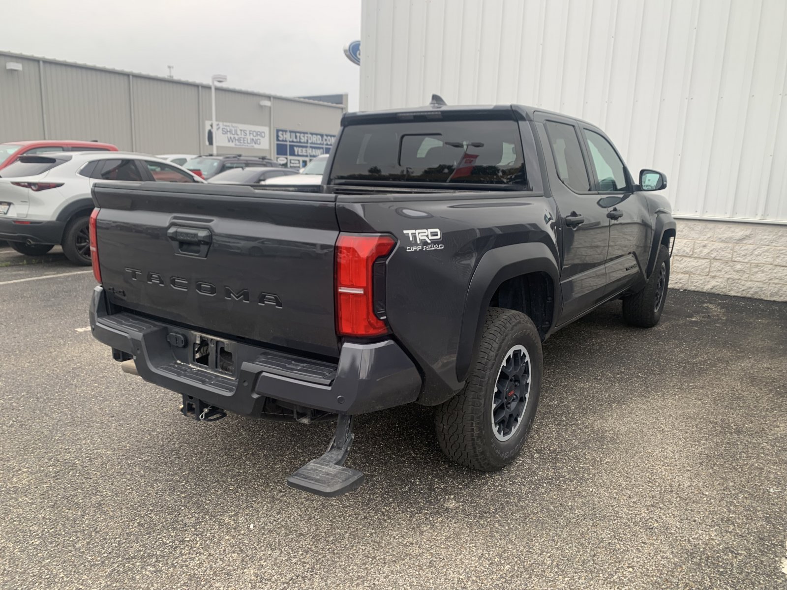 toyota tacoma 2024 3TMLB5JN7RM002000 image toyota tacoma 2024 3TMLB5JN7RM002000 image