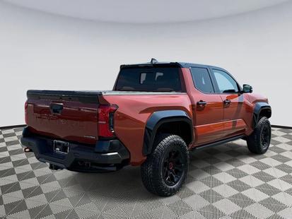 toyota tacoma 2024 3TYLC5LN5RT007646 image toyota tacoma 2024 3TYLC5LN5RT007646 image