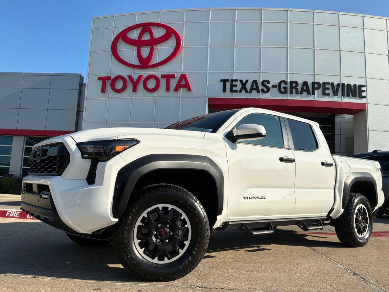 toyota tacoma 2024 3TMLB5JN3RM047371 image toyota tacoma 2024 3TMLB5JN3RM047371 image
