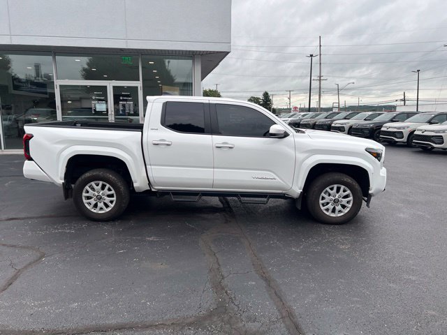 toyota tacoma 2024 3TMLB5JNXRM040143 image toyota tacoma 2024 3TMLB5JNXRM040143 image