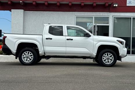 toyota tacoma 2024 3TYKD5HN2RT016208 image toyota tacoma 2024 3TYKD5HN2RT016208 image