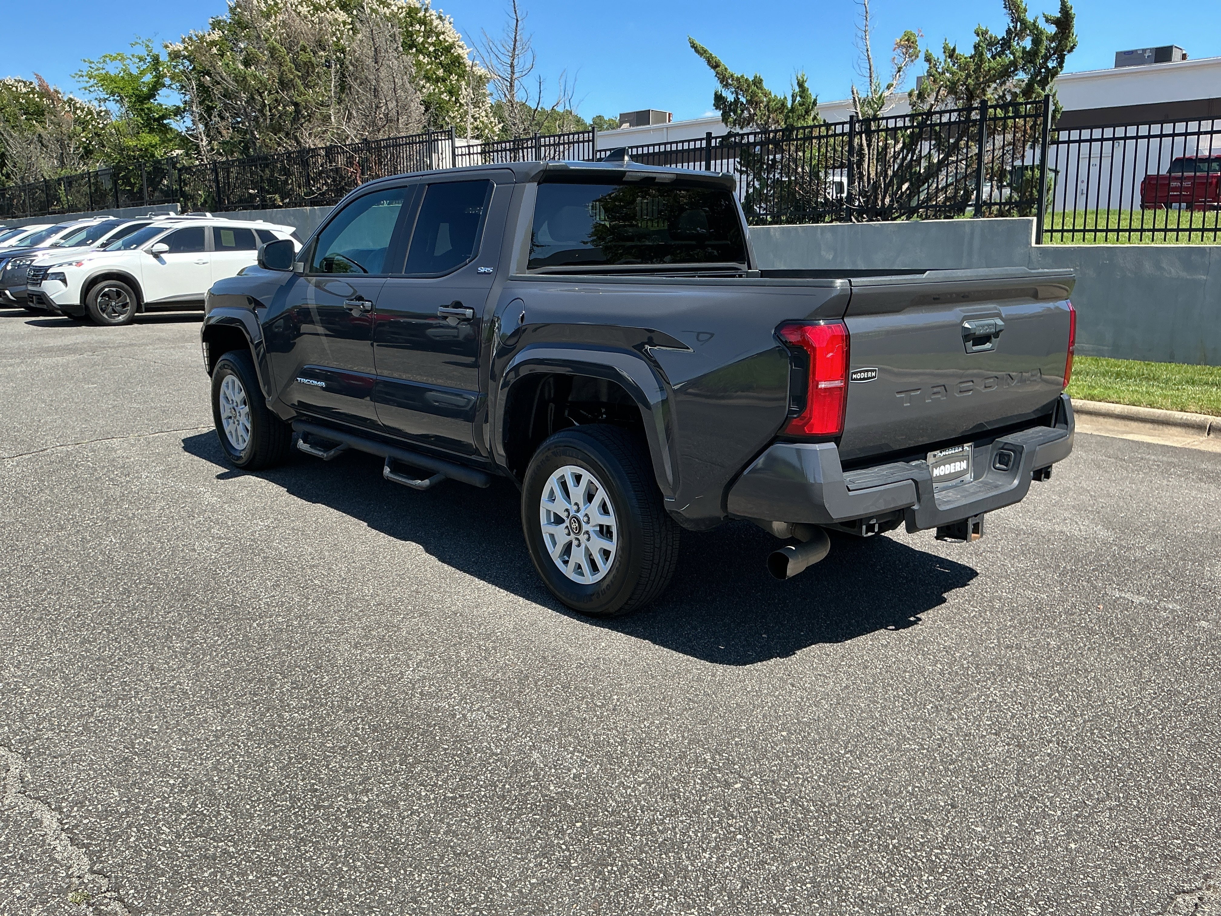 toyota tacoma 2024 3TMKB5FN9RM008210 image toyota tacoma 2024 3TMKB5FN9RM008210 image