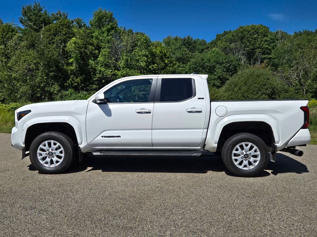 toyota tacoma 2024 3TYLB5JN7RT030058 image toyota tacoma 2024 3TYLB5JN7RT030058 image