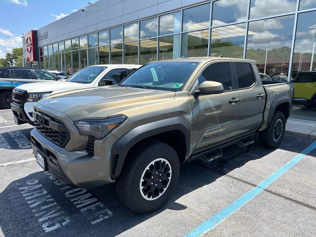toyota tacoma 2024 3TMLB5JN1RM087870 image toyota tacoma 2024 3TMLB5JN1RM087870 image
