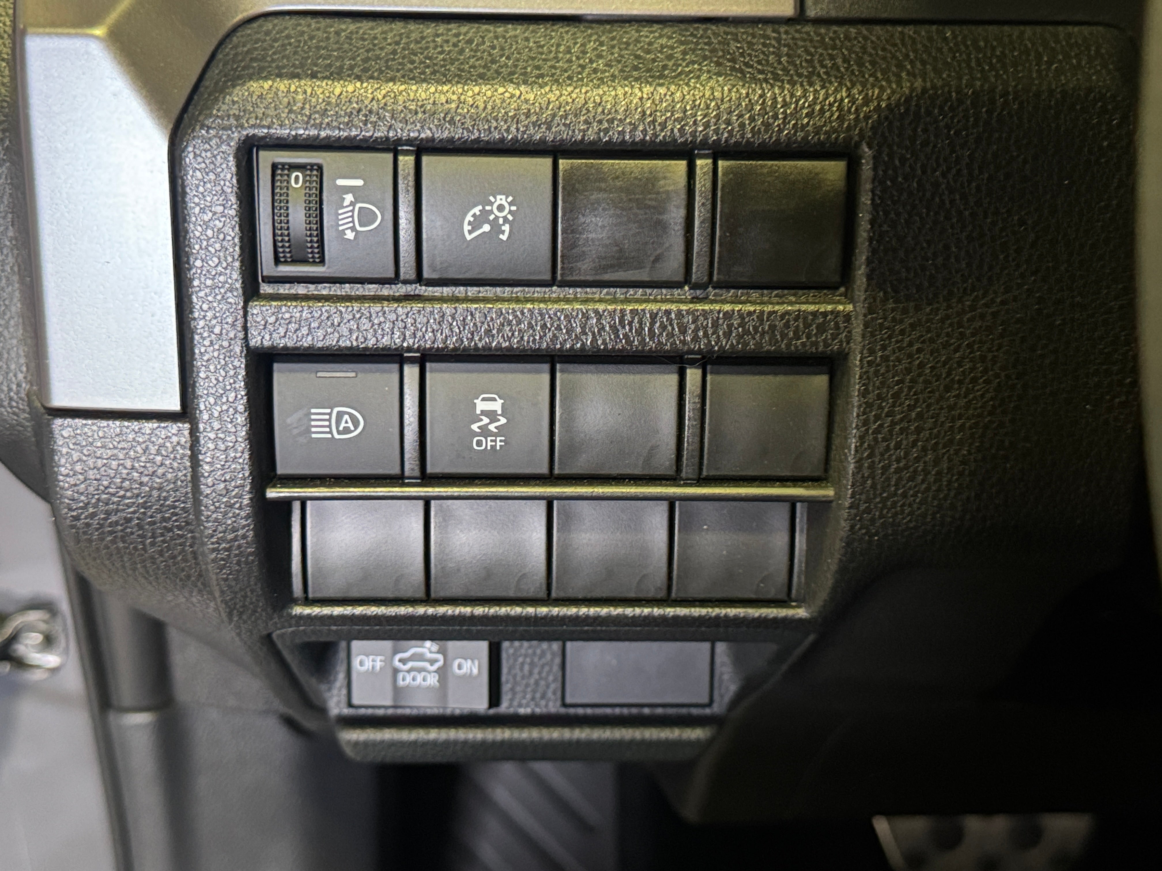 toyota tacoma 2024 3TMLB5JN5RM077911 image toyota tacoma 2024 3TMLB5JN5RM077911 image
