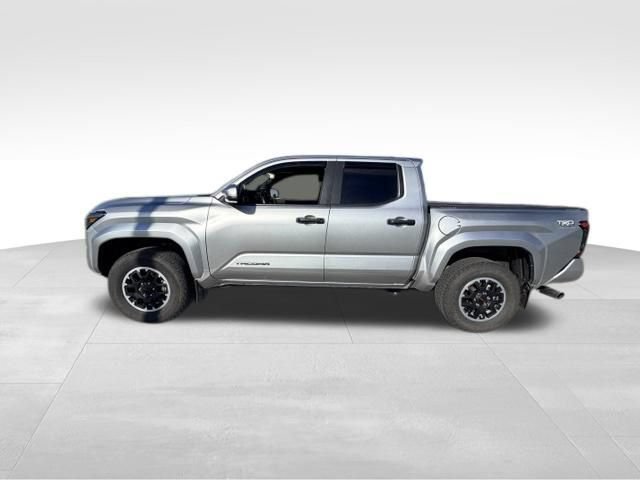 toyota tacoma 2024 3TMLB5JN7RM070149 image toyota tacoma 2024 3TMLB5JN7RM070149 image