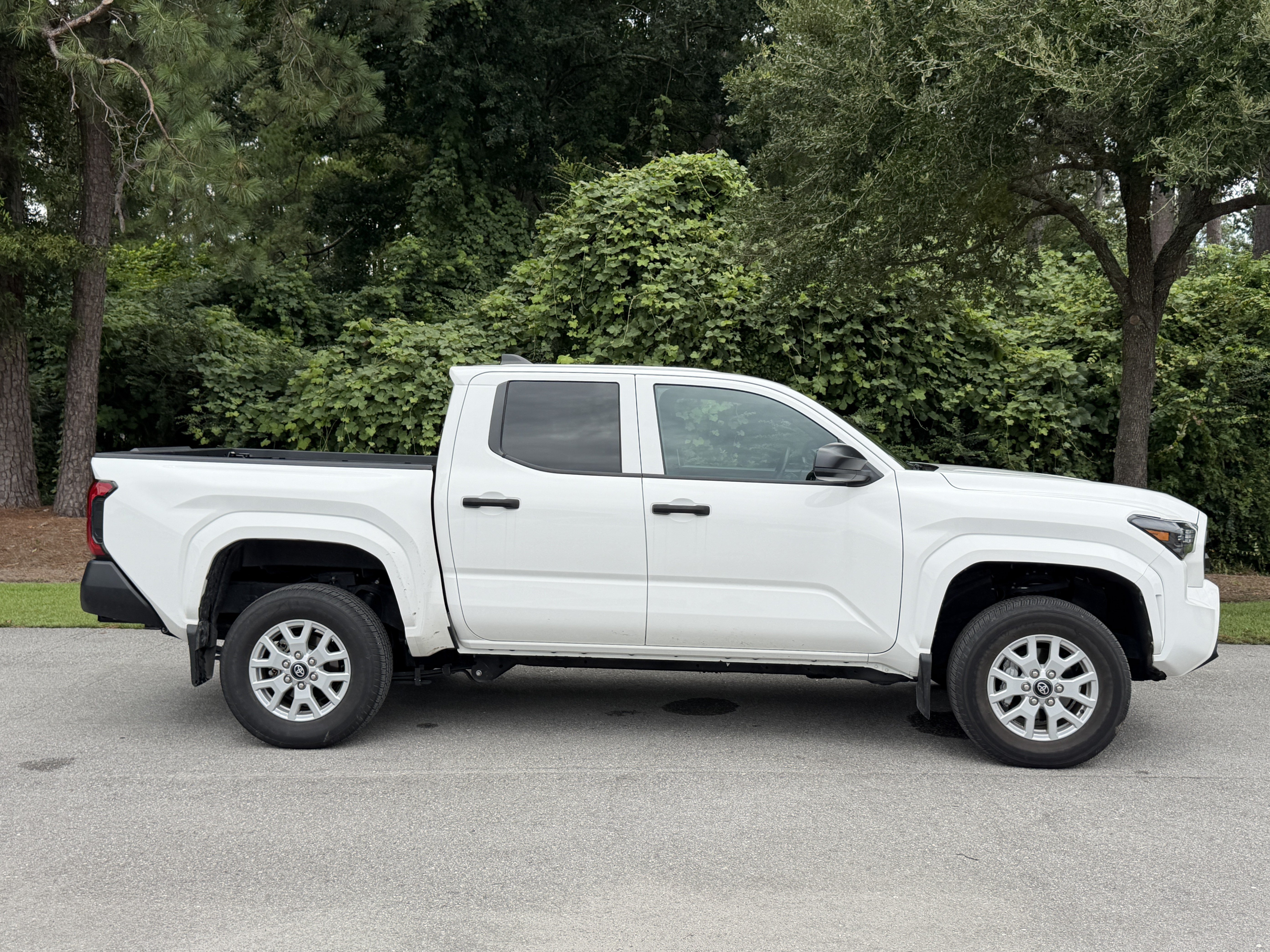 toyota tacoma 2024 3TYKD5HN2RT001837 image toyota tacoma 2024 3TYKD5HN2RT001837 image