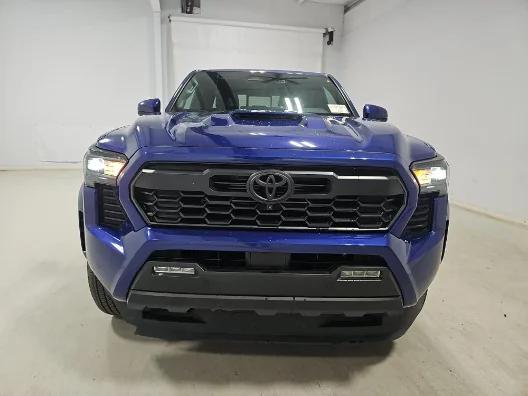 toyota tacoma 2024 3TMLB5JN6RM053598 image toyota tacoma 2024 3TMLB5JN6RM053598 image