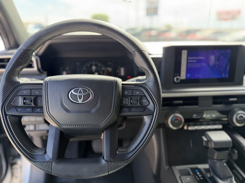 toyota tacoma 2024 3TMLB5JNXRM072297 image toyota tacoma 2024 3TMLB5JNXRM072297 image