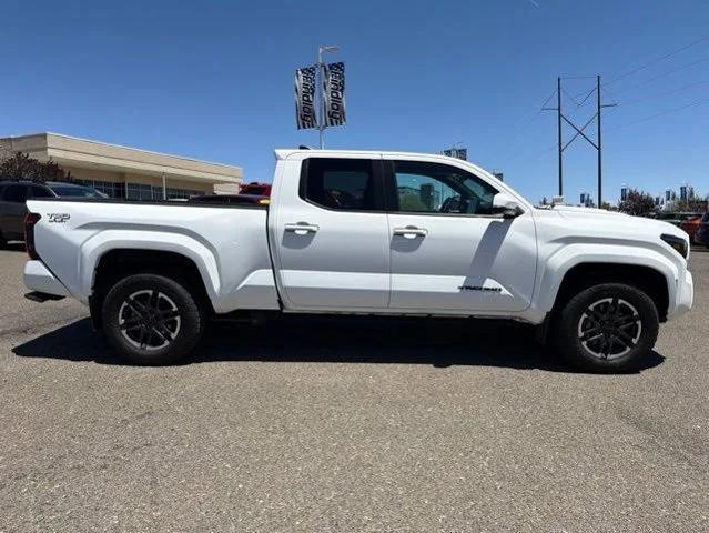 toyota tacoma 2024 3TMLB5JNXRM005960 image toyota tacoma 2024 3TMLB5JNXRM005960 image