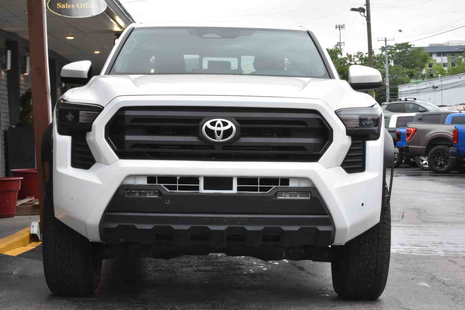 toyota tacoma 2024 3TMLB5JN2RM063979 image toyota tacoma 2024 3TMLB5JN2RM063979 image