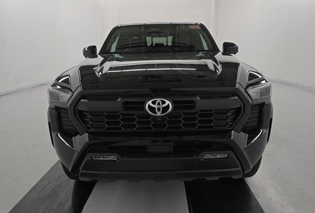 toyota tacoma 2024 3TMLB5JN2RM036328 image toyota tacoma 2024 3TMLB5JN2RM036328 image