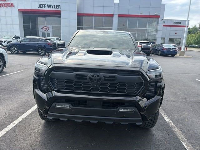 toyota tacoma 2024 3TMLB5JN0RM041978 image toyota tacoma 2024 3TMLB5JN0RM041978 image