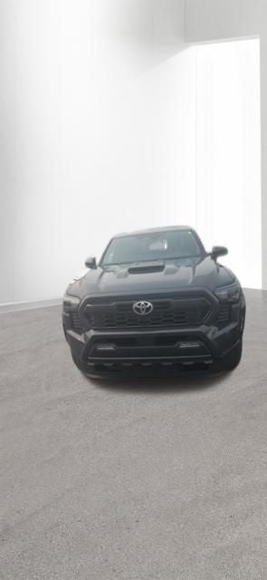 toyota tacoma 2024 3TMLB5JNXRM033242 image toyota tacoma 2024 3TMLB5JNXRM033242 image
