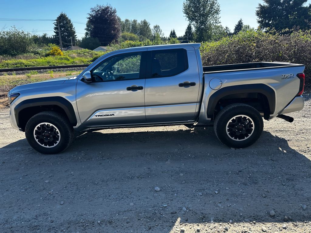 toyota tacoma 2024 3TMLB5JN0RM039907 image toyota tacoma 2024 3TMLB5JN0RM039907 image