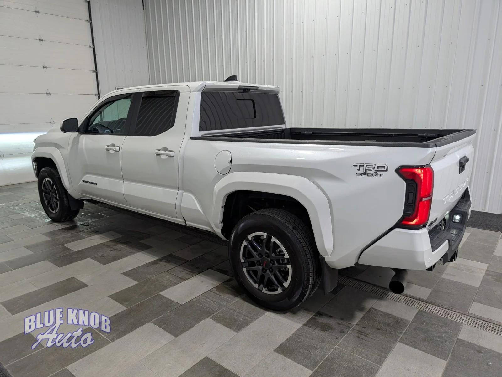 toyota tacoma 2024 3TYLB5JN1RT012980 image toyota tacoma 2024 3TYLB5JN1RT012980 image