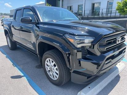 toyota tacoma 2024 3TMLB5JN6RM017135 image toyota tacoma 2024 3TMLB5JN6RM017135 image