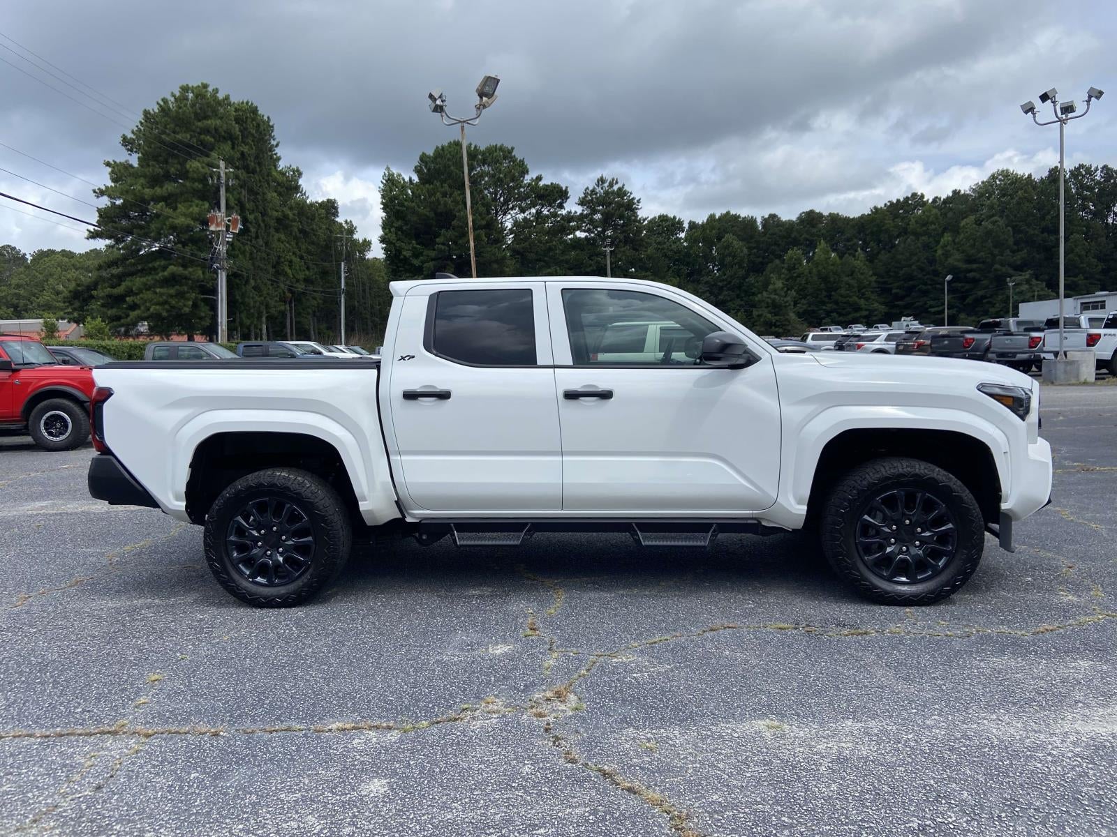 toyota tacoma 2024 3TYLD5KN5RT009315 image toyota tacoma 2024 3TYLD5KN5RT009315 image