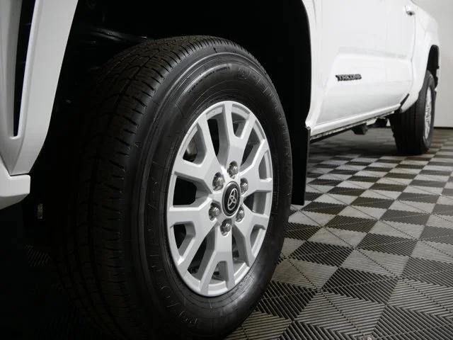 toyota tacoma 2024 3TMLB5JN9RM020451 image toyota tacoma 2024 3TMLB5JN9RM020451 image