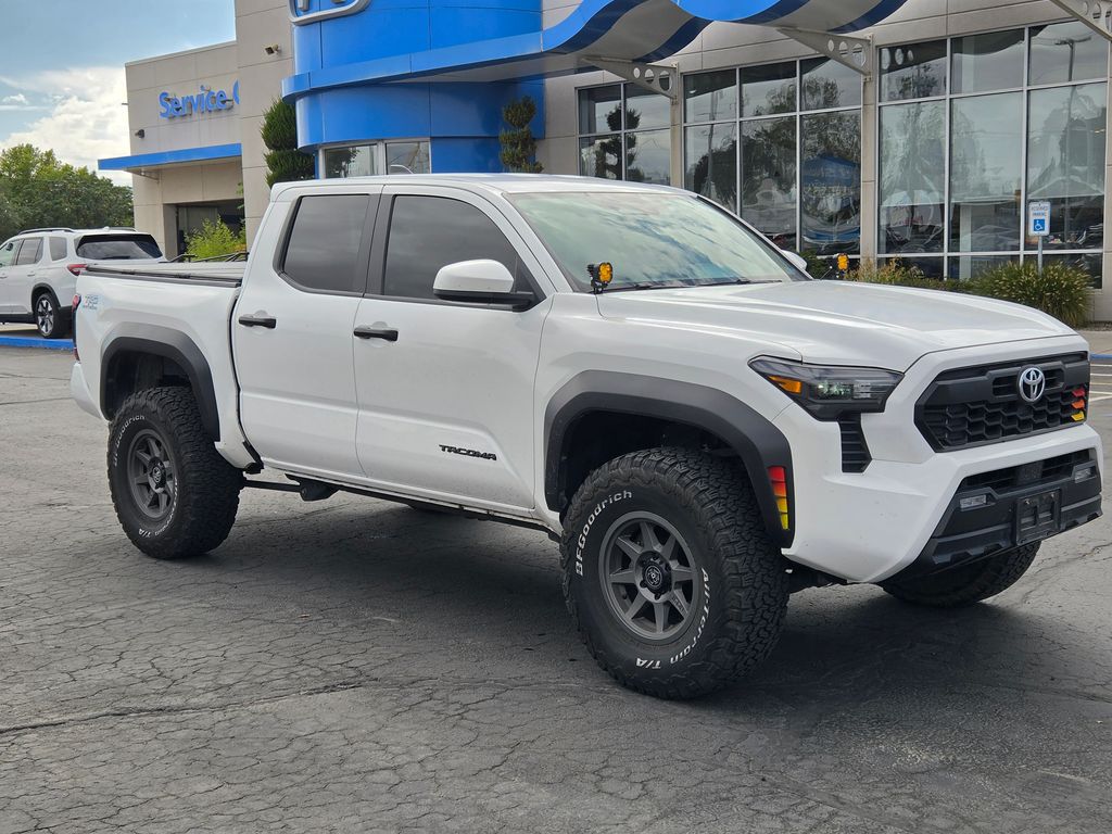 toyota tacoma 2024 3TMLB5JN4RM008580 image toyota tacoma 2024 3TMLB5JN4RM008580 image