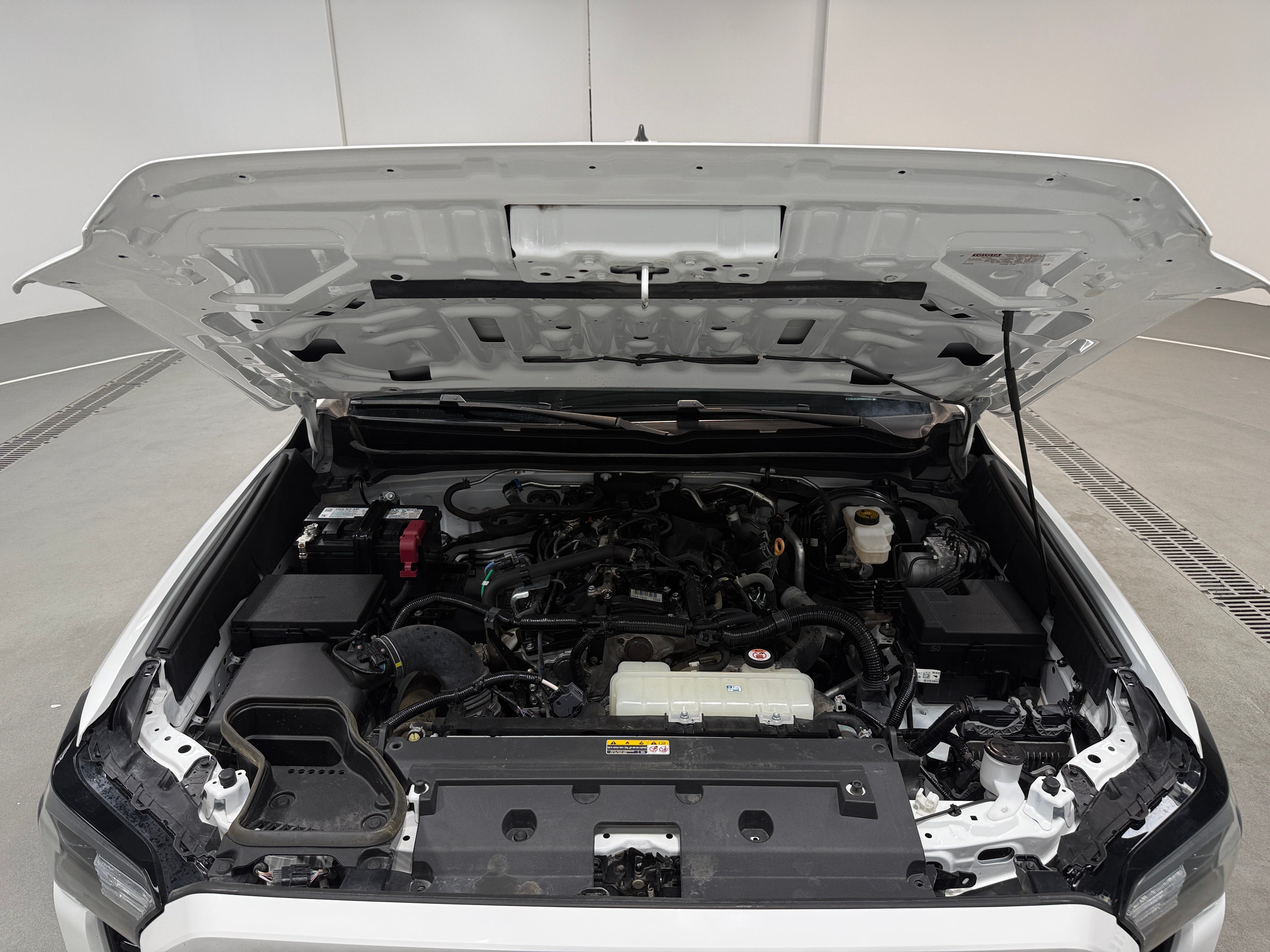 toyota tacoma 2024 3TMLB5JN0RM042953 image toyota tacoma 2024 3TMLB5JN0RM042953 image