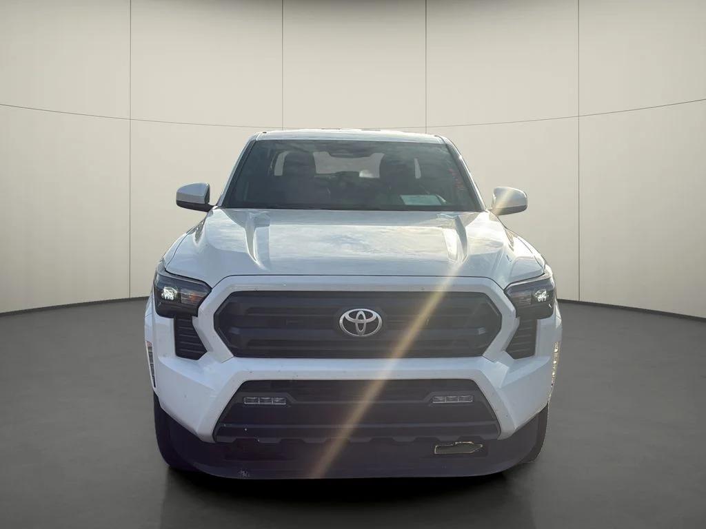 toyota tacoma 2024 3TMLB5JN6RM004384 image toyota tacoma 2024 3TMLB5JN6RM004384 image