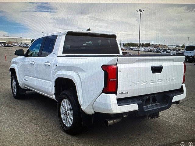 toyota tacoma 2024 3TYLB5JN7RT002213 image toyota tacoma 2024 3TYLB5JN7RT002213 image