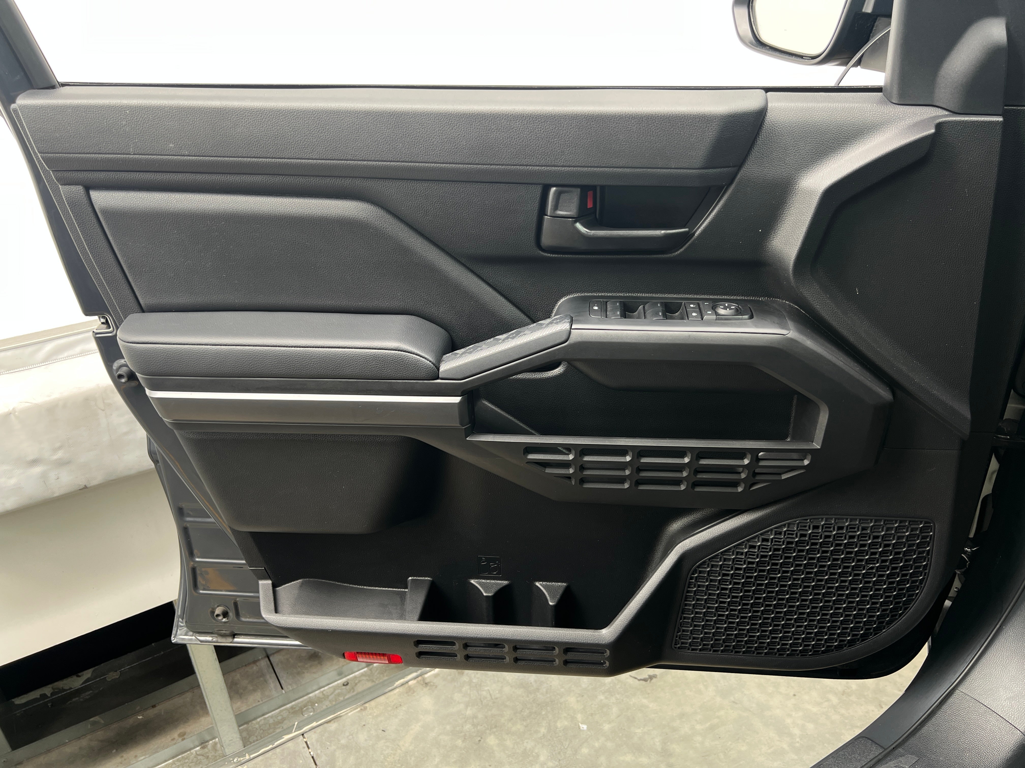 toyota tacoma 2024 3TYLB5JN0RT052158 image toyota tacoma 2024 3TYLB5JN0RT052158 image