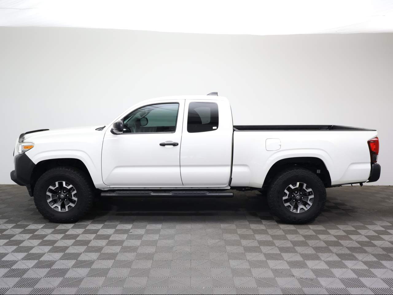 toyota tacoma 2020 3TYRX5GN8LT000996 image toyota tacoma 2020 3TYRX5GN8LT000996 image