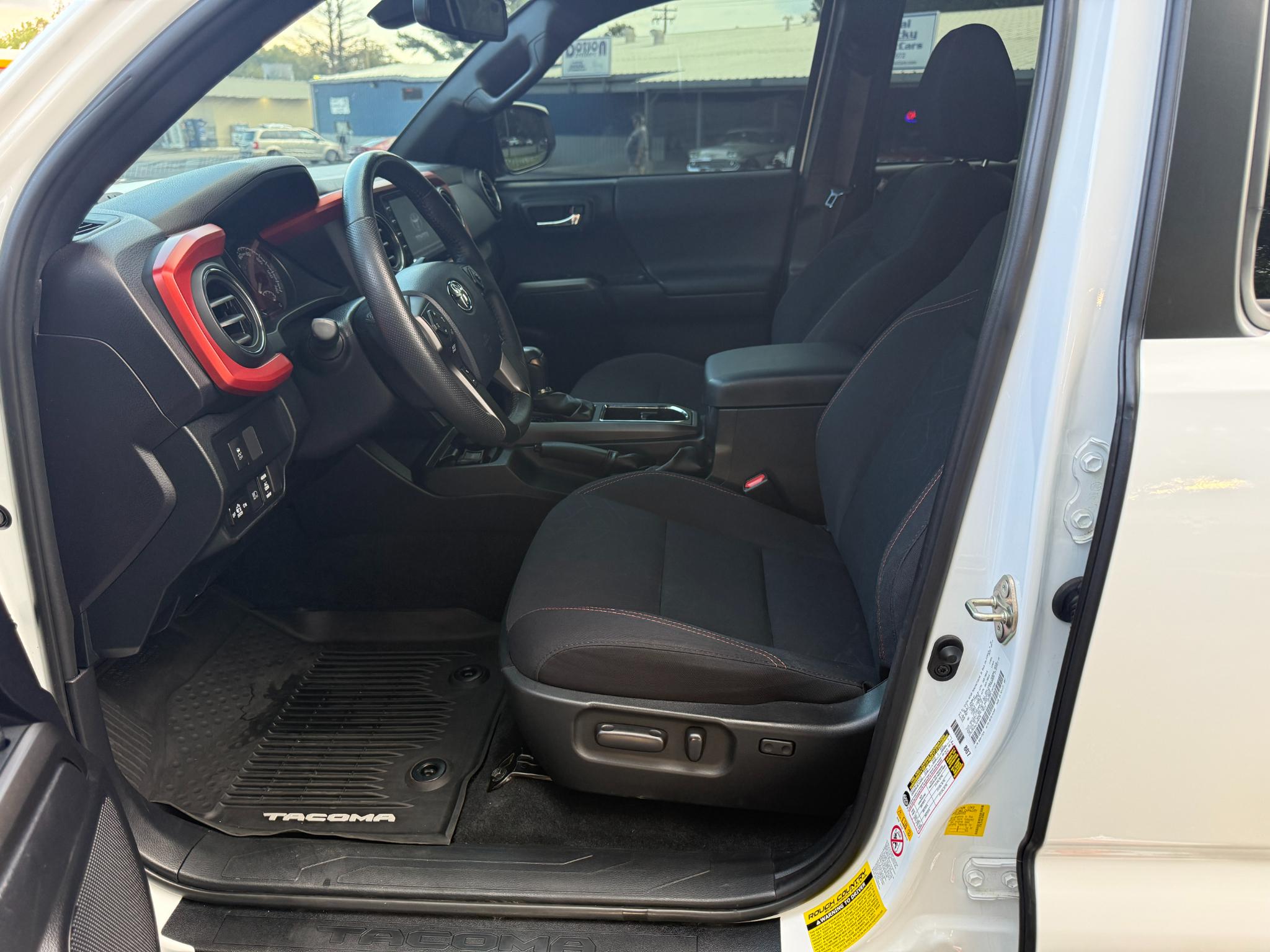 toyota tacoma 2020 3TMCZ5AN6LM290496 image toyota tacoma 2020 3TMCZ5AN6LM290496 image