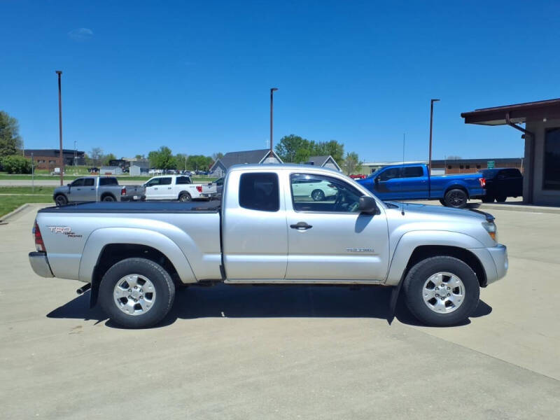 toyota tacoma 2011 5TFUU4EN9BX016841 image toyota tacoma 2011 5TFUU4EN9BX016841 image